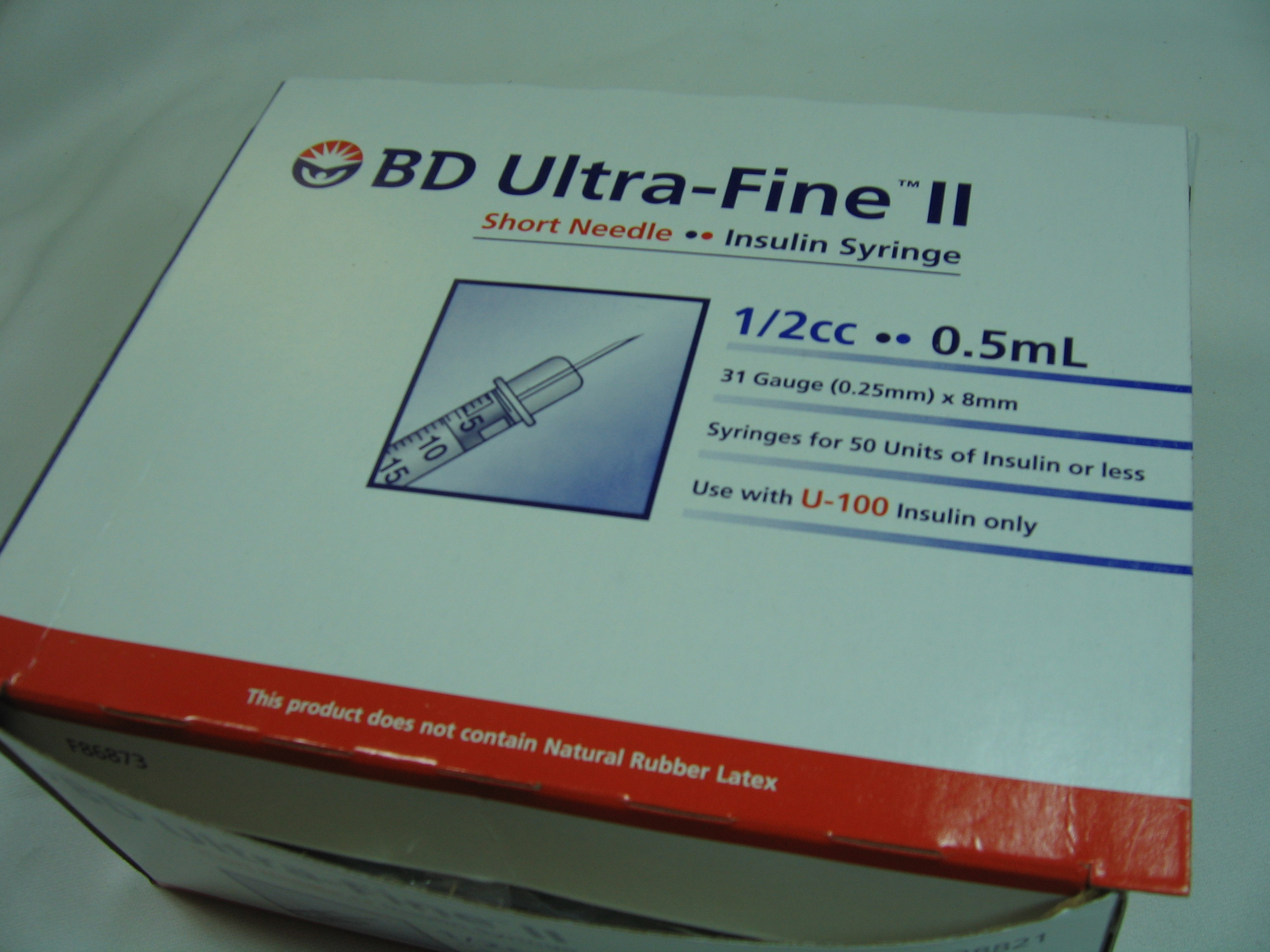 インスリン注射器 1/2cc(31Gx8mm)