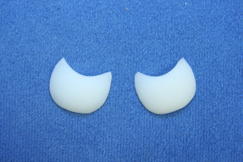 フロントピエロ補正用インプラント