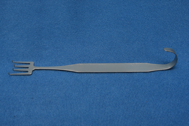 FREEMAN 4 PRONG RETRACTOR小(PK)